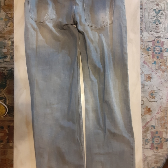 A pair of CNC jeans - Picture 5 of 7